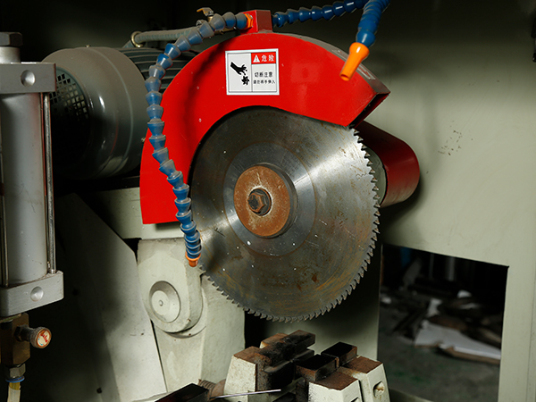 JR-360圆锯机